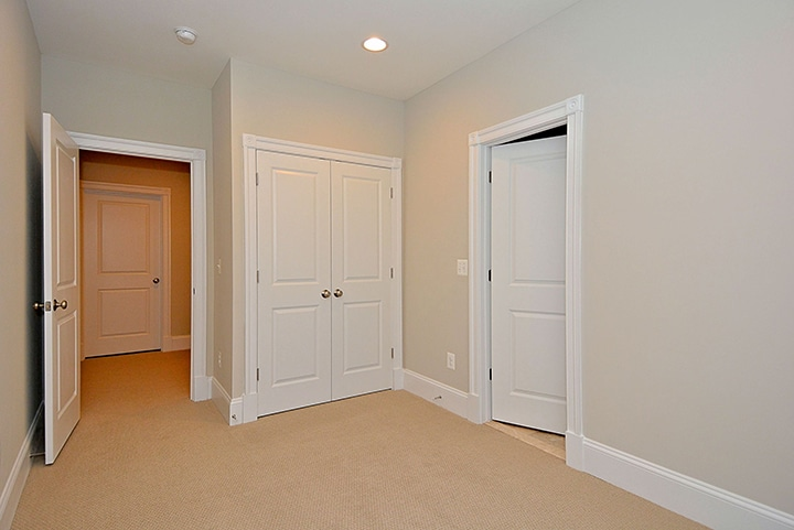 Print_Lower-Level-Bedroom_2