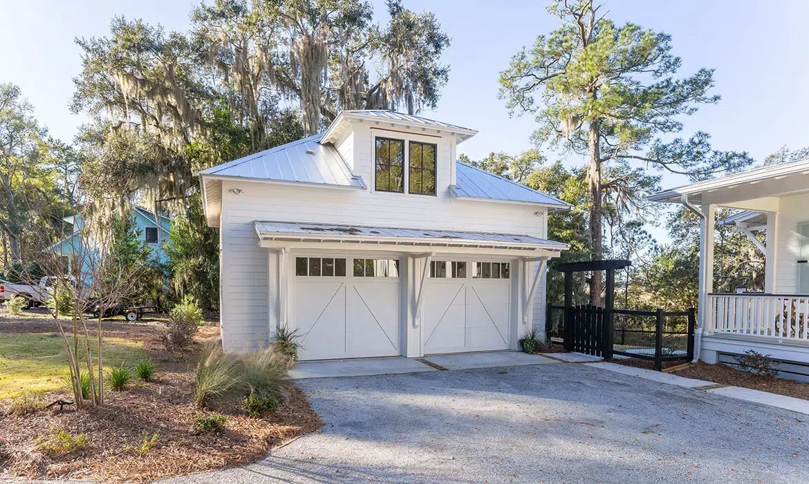 alternative garage placements
