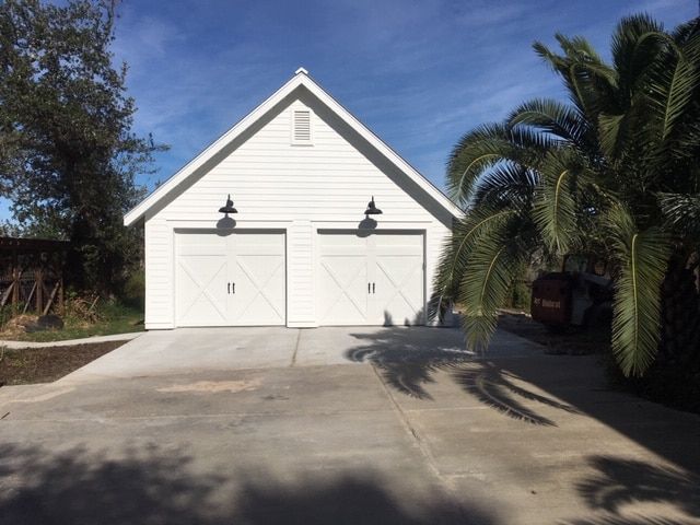 06314-Garage-Greg-Laubach