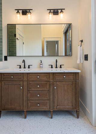 25 Rantis Ln Black Mountain NC-small-020-052-Image31-666×445-72dpi