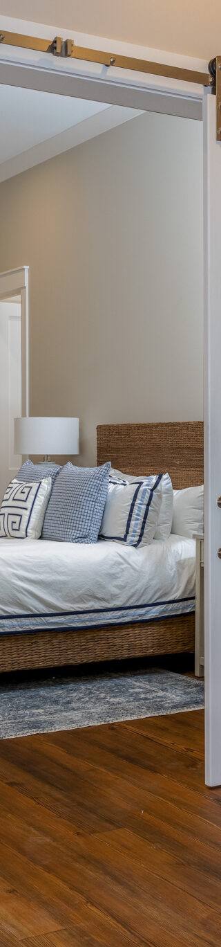 122-Secession-Guest-Bedroom-Look-In-Web-scaled