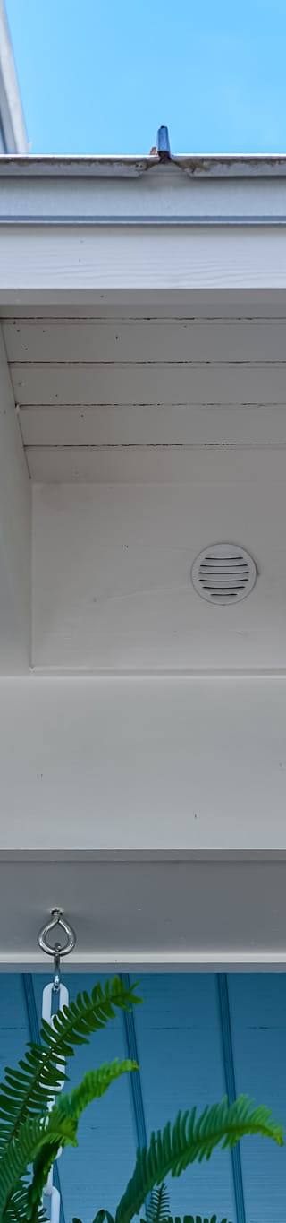 EXT-Front-Porch-Detail-HQ