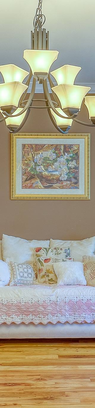 2311-Joyner-St-Oakspring-living