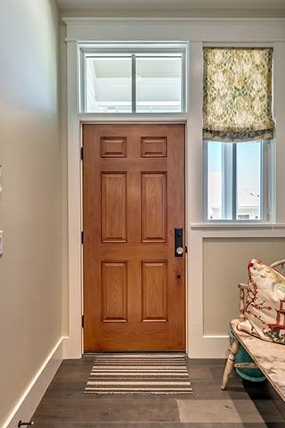 Doorway_to_Garage
