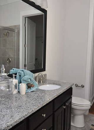photo-2014360-Master-Bath