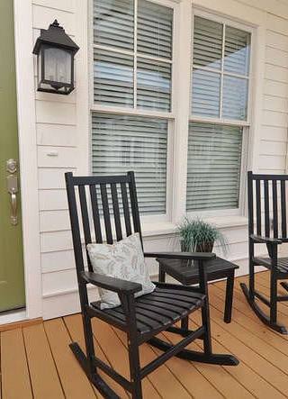 photo-2014369-Porch