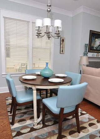 photo-2014355-Dining-Room