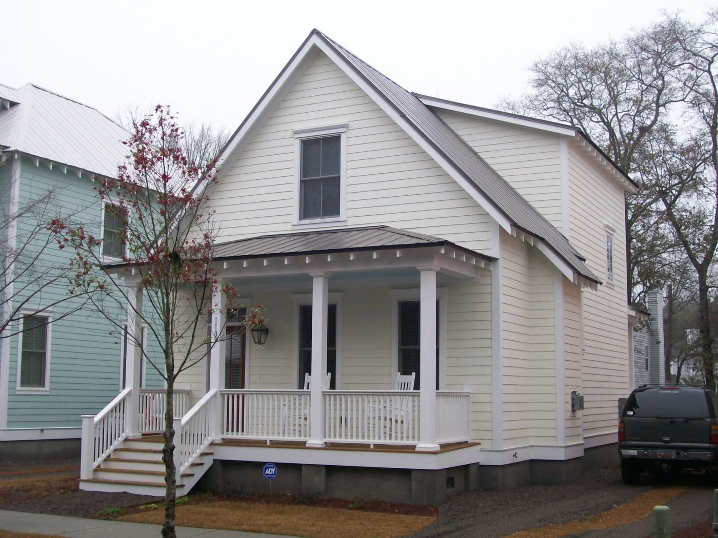 chechessee-river-cottage-at-phillips-park-mt-pleasant-sc-1-scaled