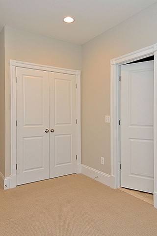 Print_Lower-Level-Bedroom_2