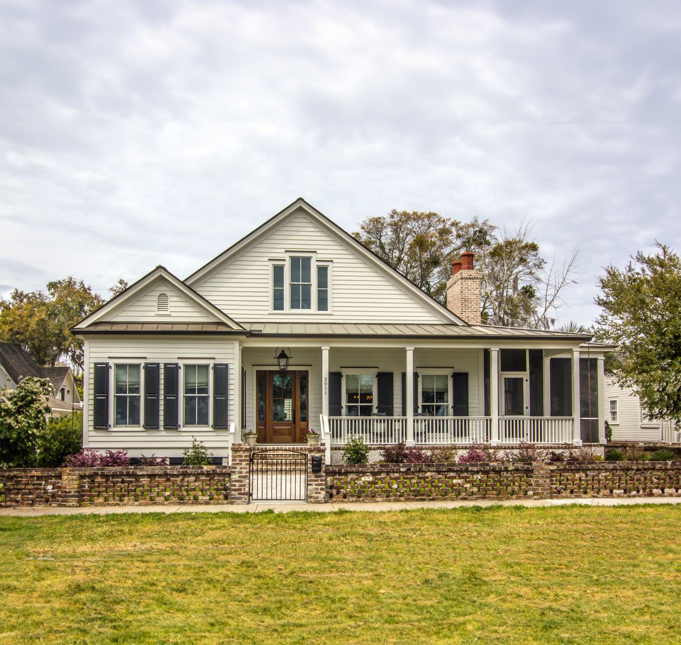 Chimney Cap Design: How to Finish Your Home with the Perfect Architectural Detail