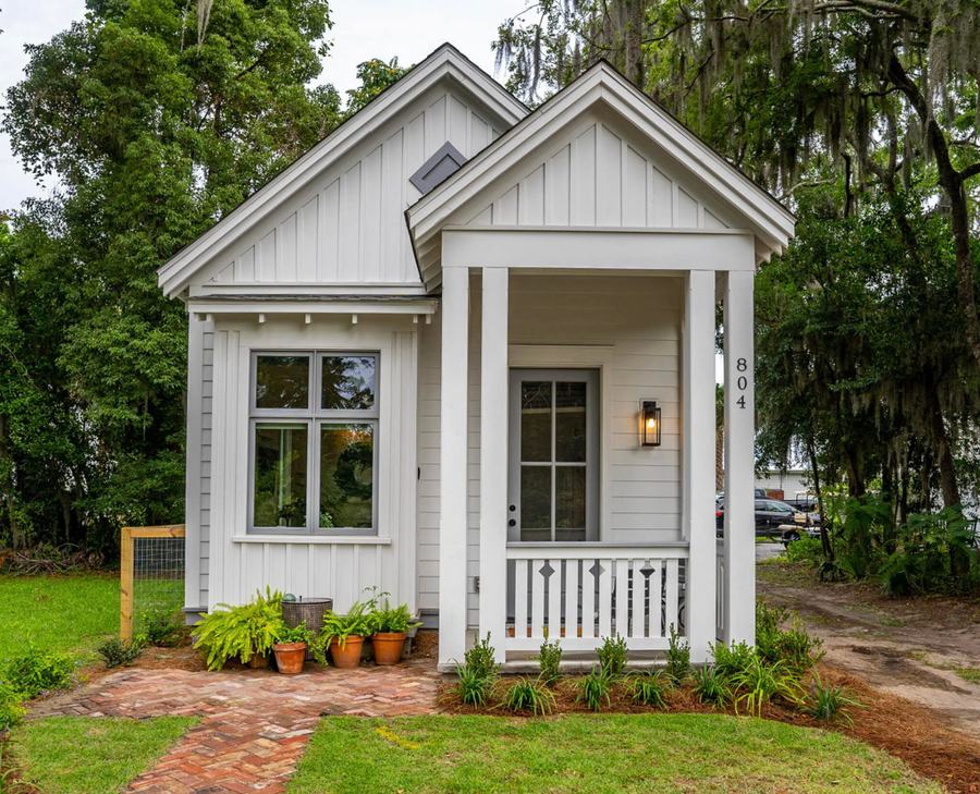 Navigating the Build-to-Rent Boom: A Strategic Guide for Builders in 2024